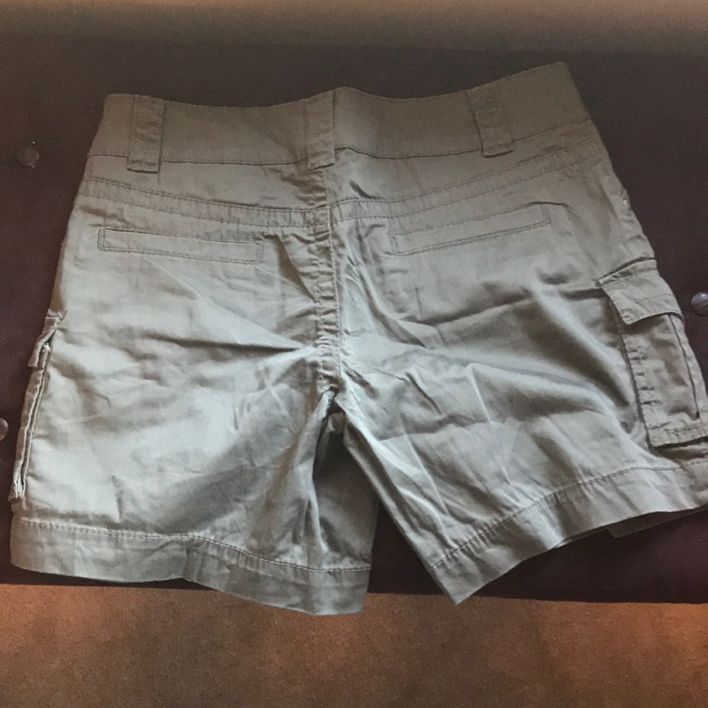 Cache Cargo Shorts - image 3